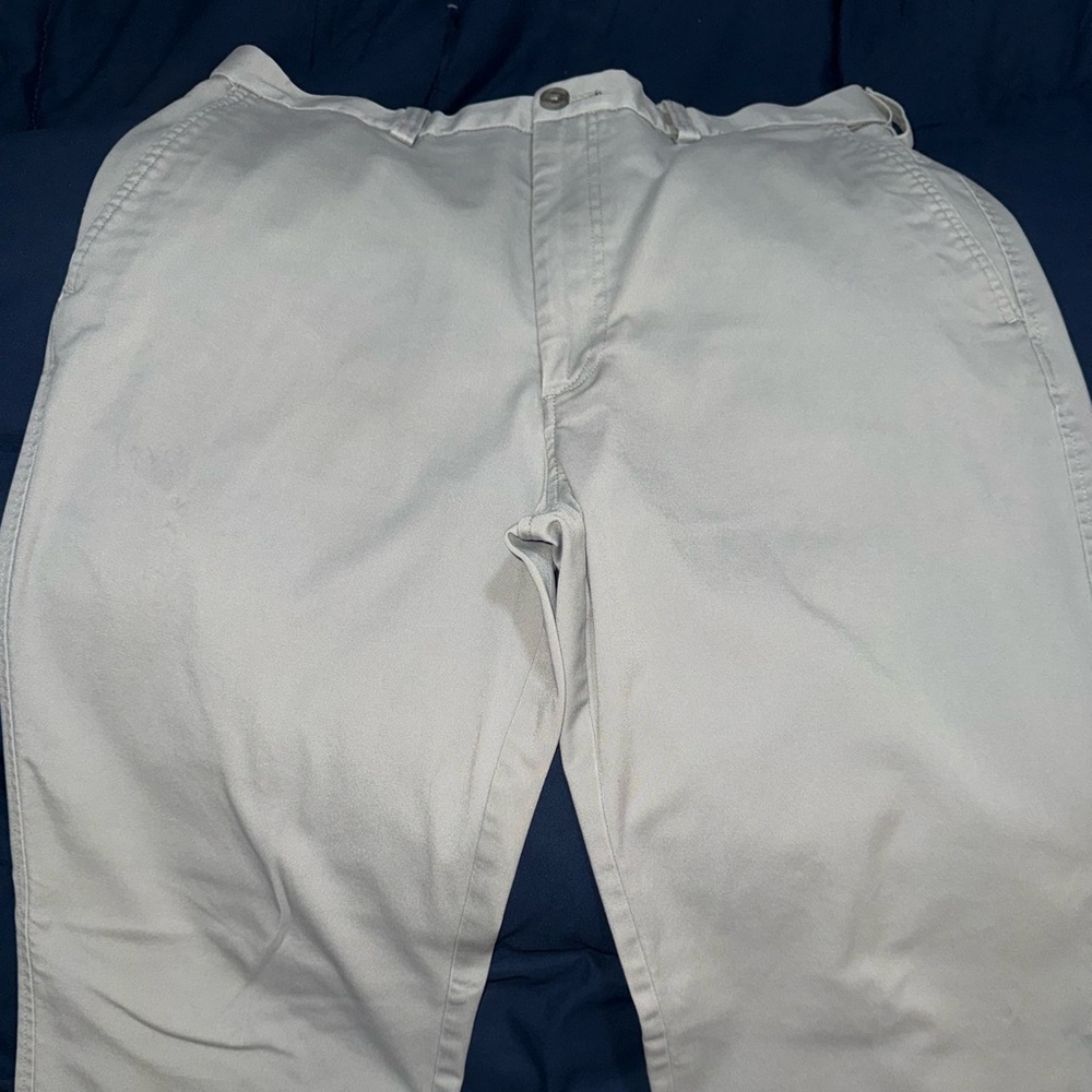 Haggar Men's Light Gray Chinos